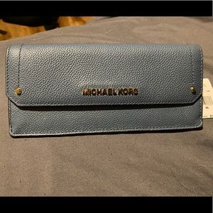NWT. Michael Kors Flat Wallet